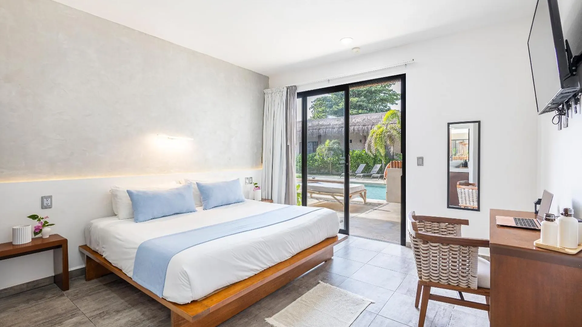 Areia Playa Del Carmen - Beach Front Hotel אכסניה