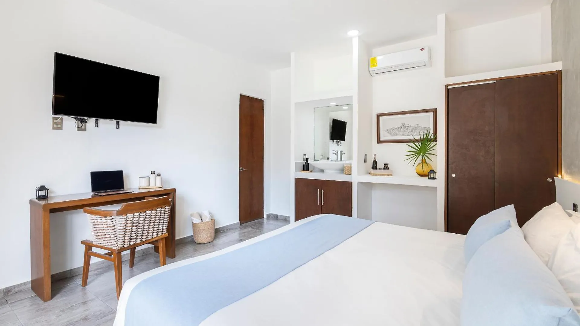 Areia Playa Del Carmen - Beach Front Hotel 0*,  מקסיקו