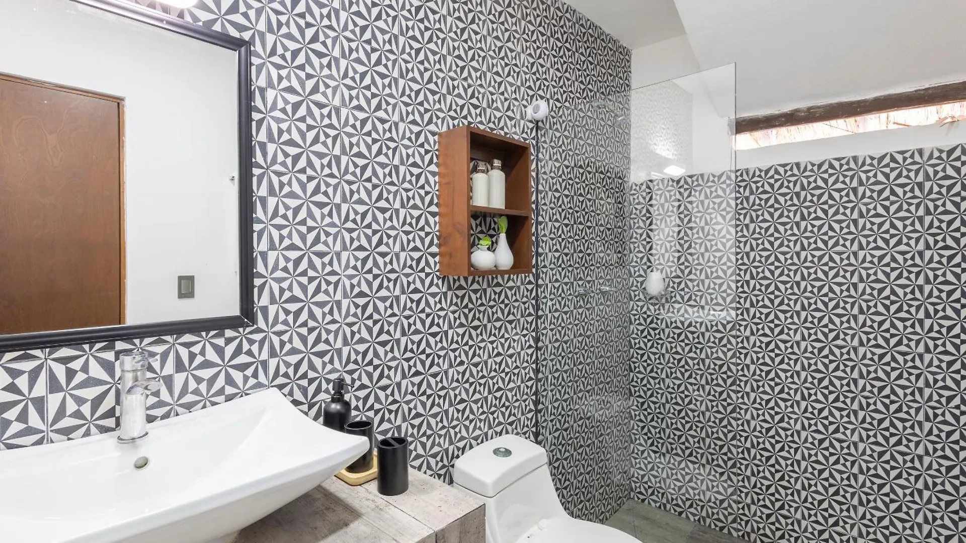 Areia Playa Del Carmen - Beach Front Hotel Lodge